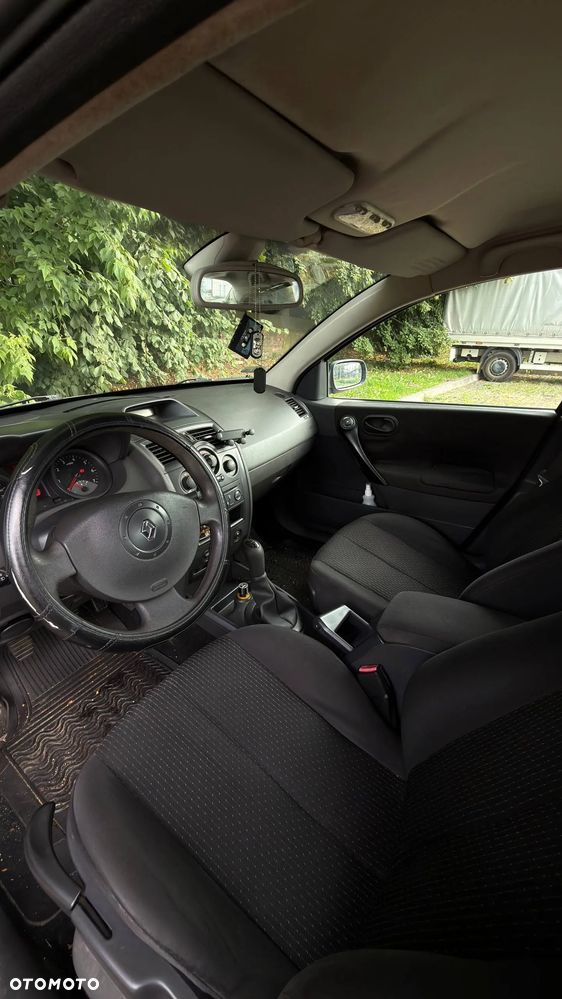 Renault Megane 1.6 16V Expression - 10