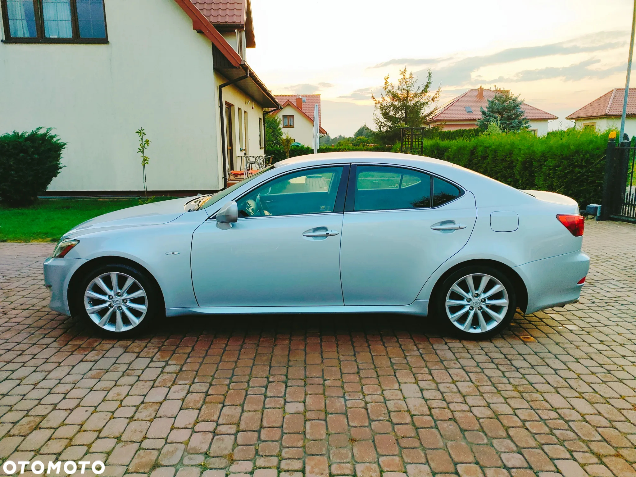 Lexus IS 250 Elegance - 9