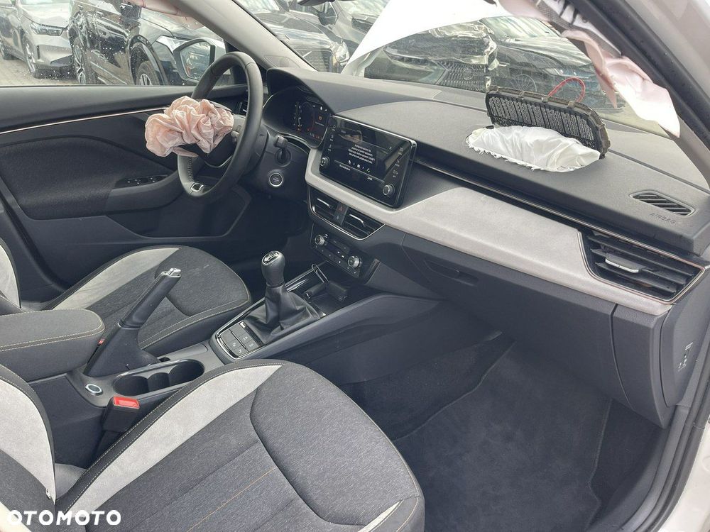 Skoda Kamiq 1.0 TSI Essence - 12