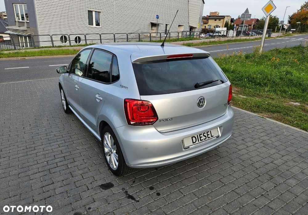 Volkswagen Polo - 4