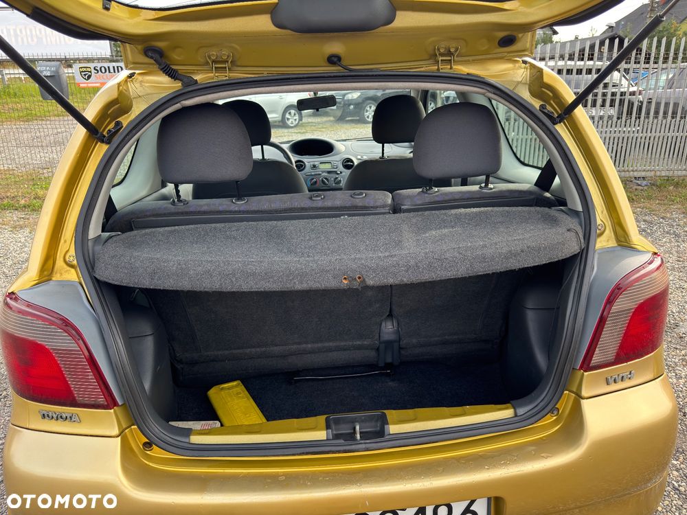 Toyota Yaris 1.0 Luna - 20