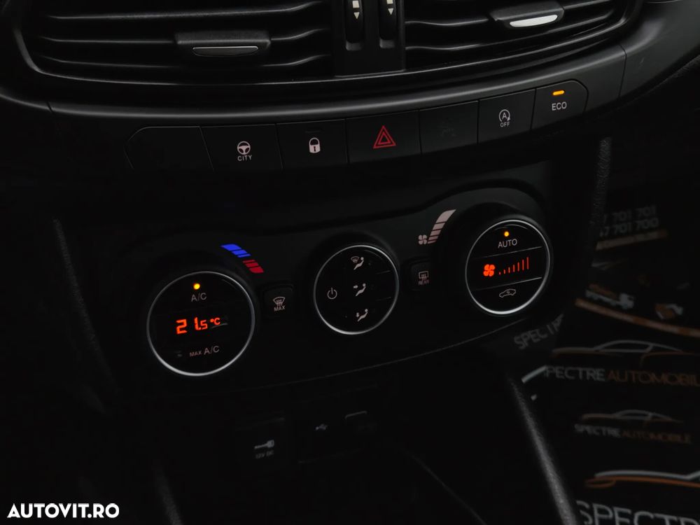 Fiat Tipo 1.6 MultiJet DCT Lounge - 29