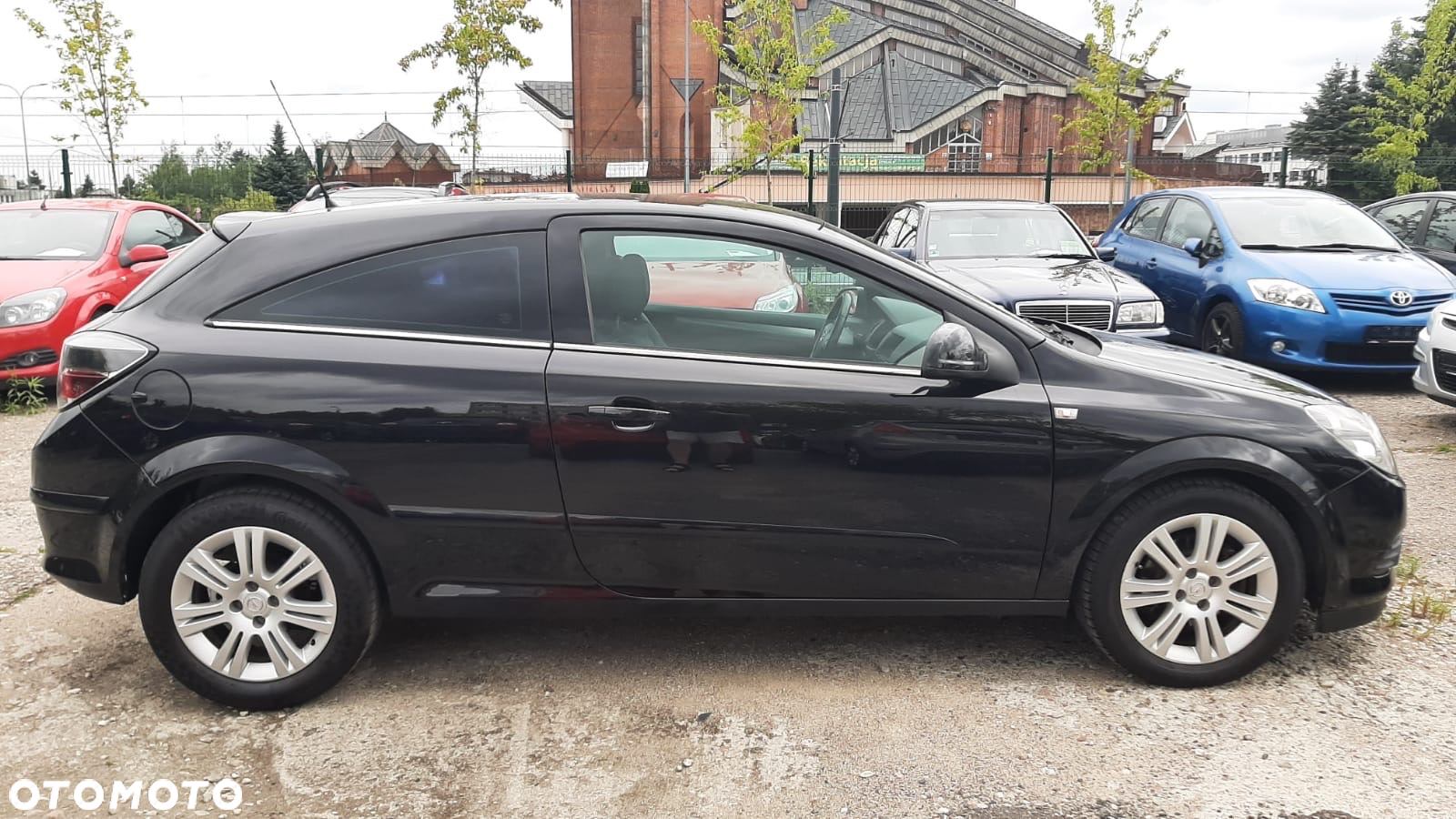 Opel Astra GTC 1.4 Cosmo - 6