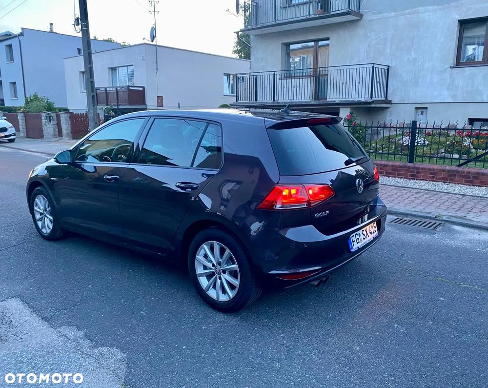 Volkswagen Golf 1.4 TSI BlueMotion Technology Lounge - 4