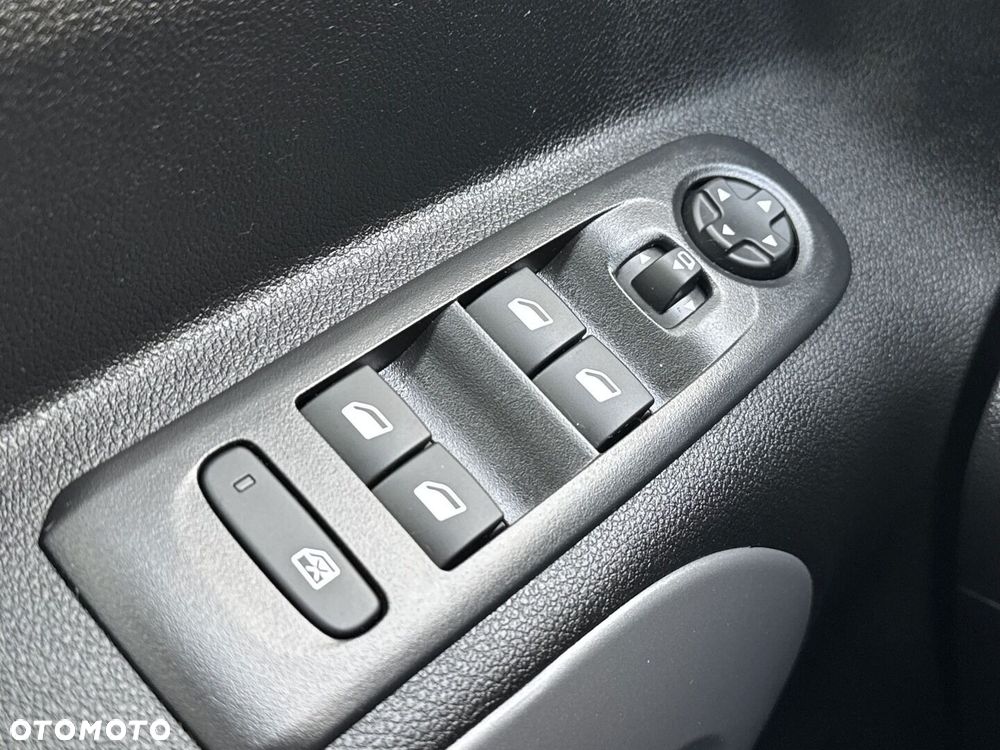 Toyota Proace City Verso 1.5 D-4D Family - 24