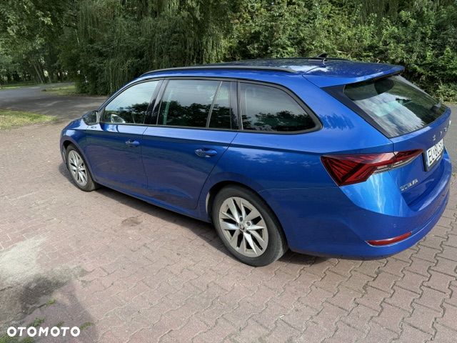 Skoda Octavia 1.5 TSI ACT Ambition - 8