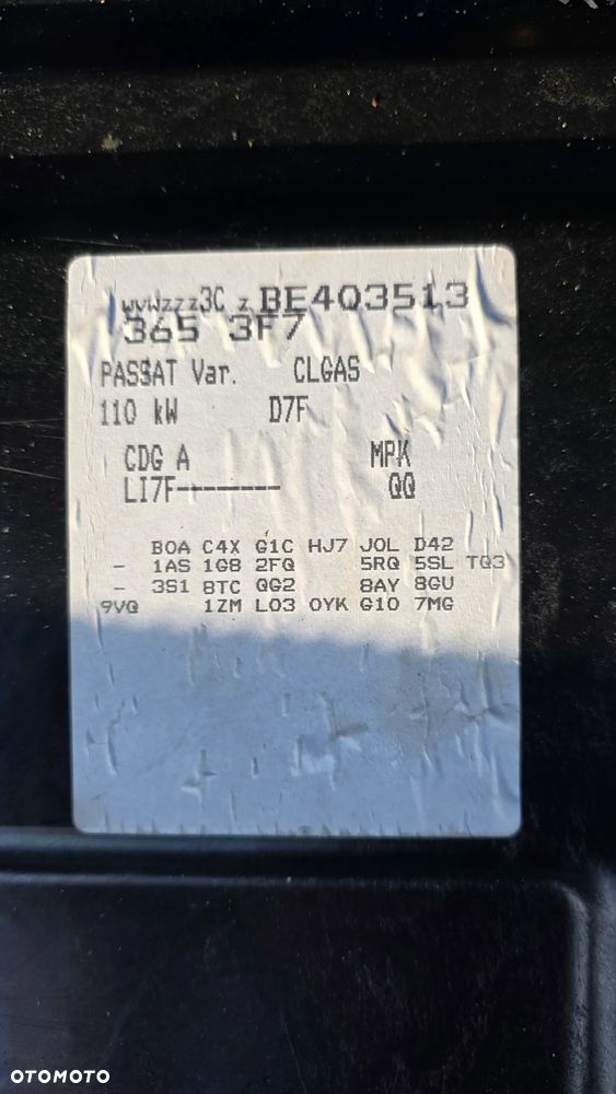Volkswagen Passat - 22