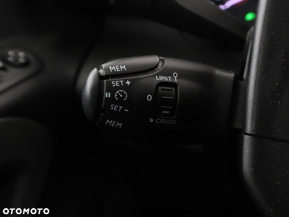 Citroën Berlingo XL BlueHDi 130 FEEL - 33