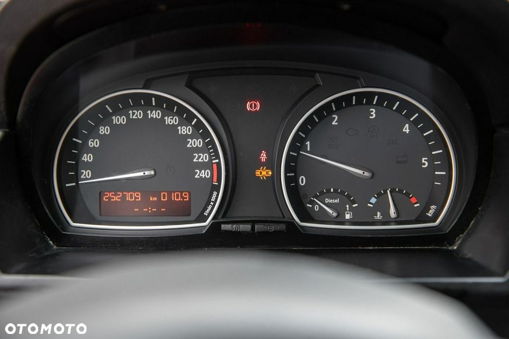 BMW X3 2.0d - 25