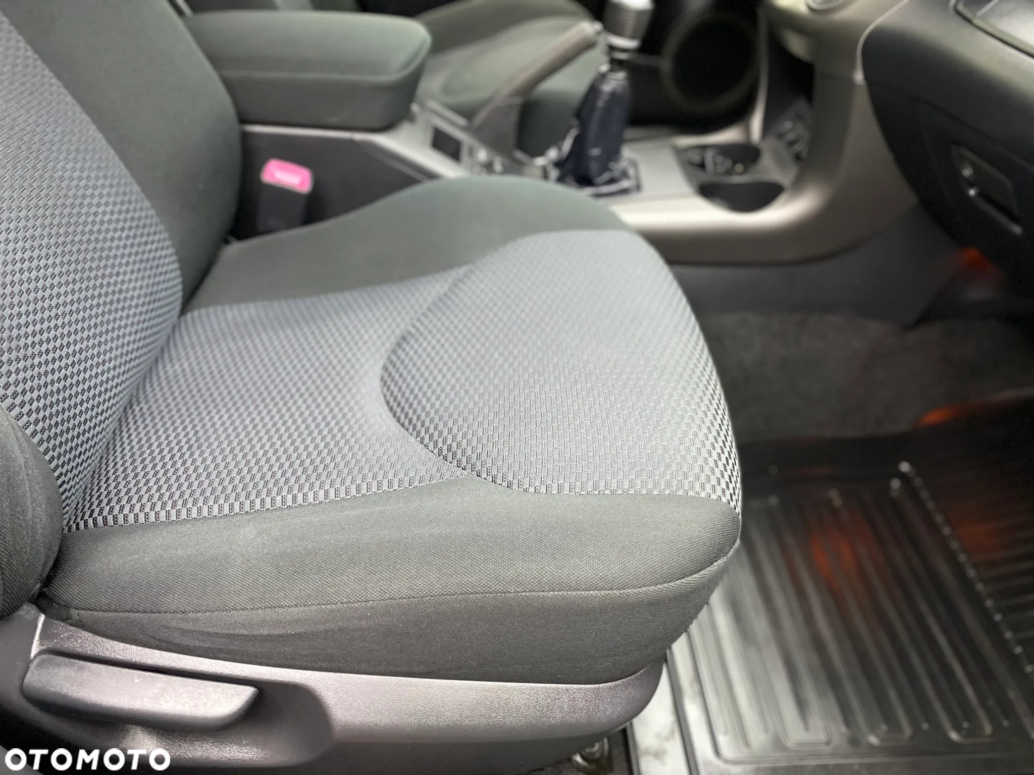 Toyota RAV4 2.2 D-4D 4x4 Edition S - 30