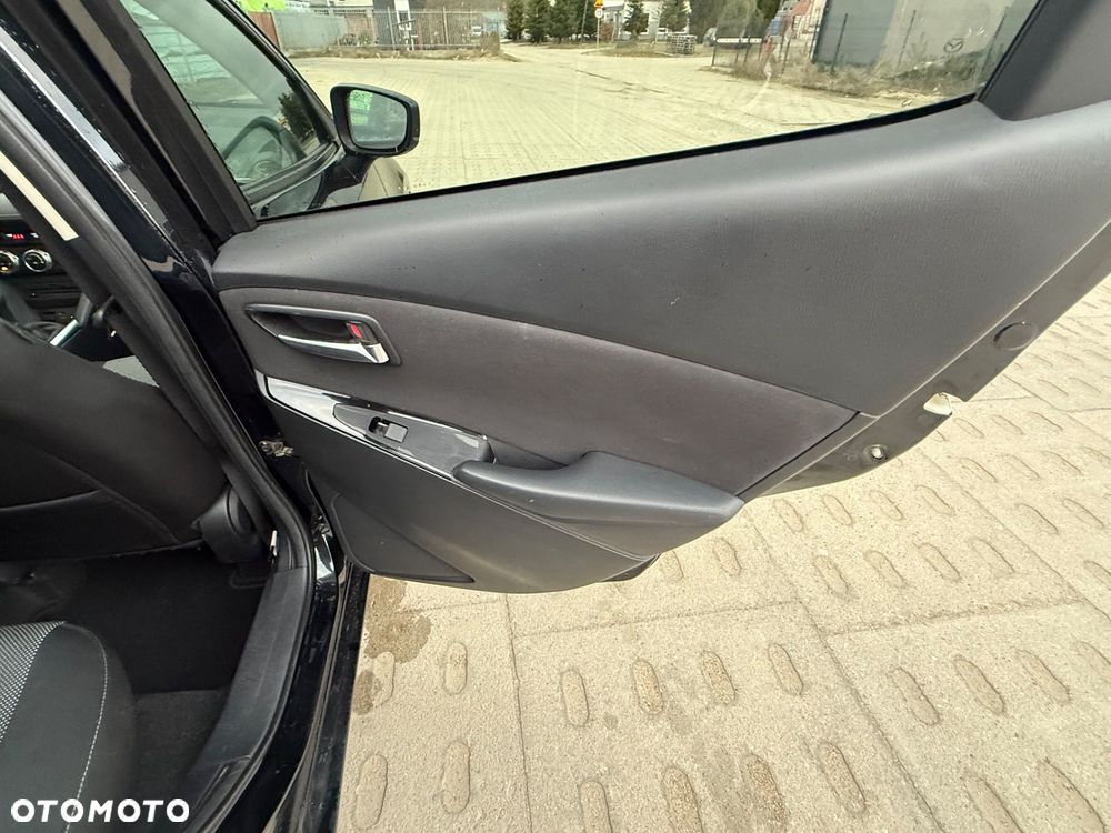 Mazda 2 1.5 Skypassion i-ELoop - 27