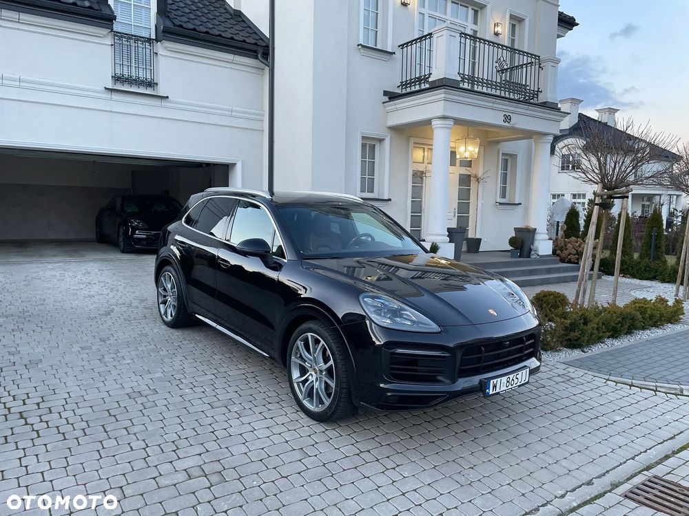 Porsche Cayenne Standard - 1