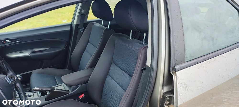 Honda Civic 1.8 Sport - 6