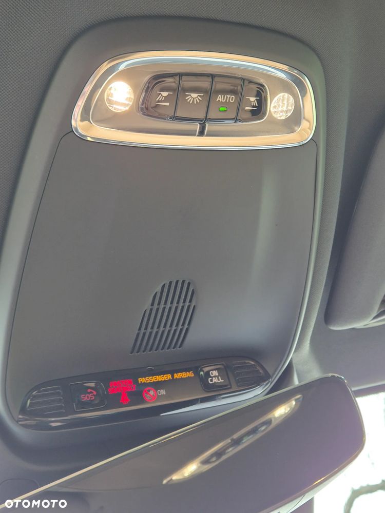 Volvo V60 D4 SCR Inscription - 28