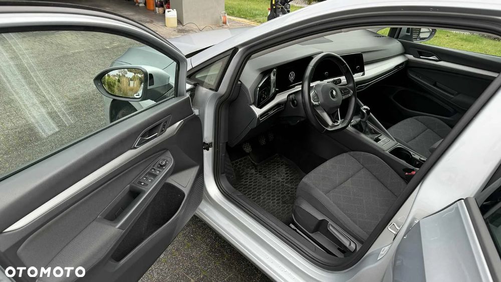 Volkswagen Golf VIII 1.0 TSI Life - 9