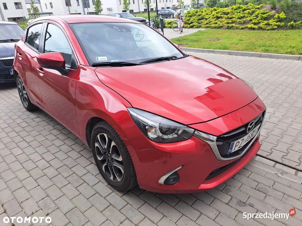Mazda 2 - 4