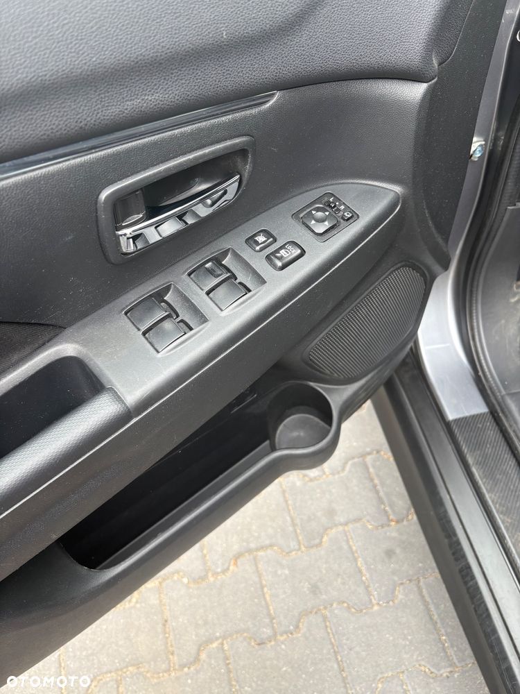 Mitsubishi ASX 1.6 Intense Plus Navi - 5
