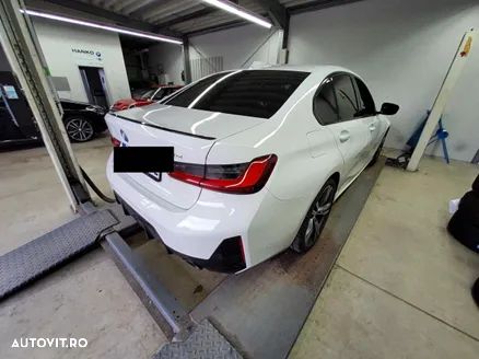 BMW Seria 3 330e Aut. M Sport - 7