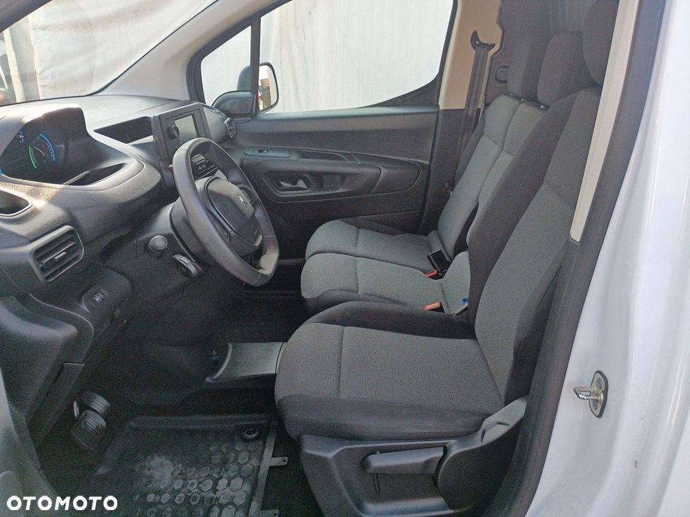 Peugeot Partner - 9