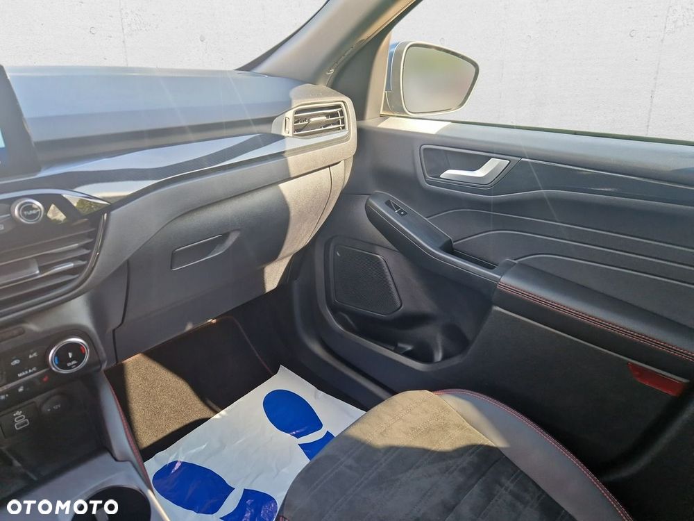 Ford Kuga - 15
