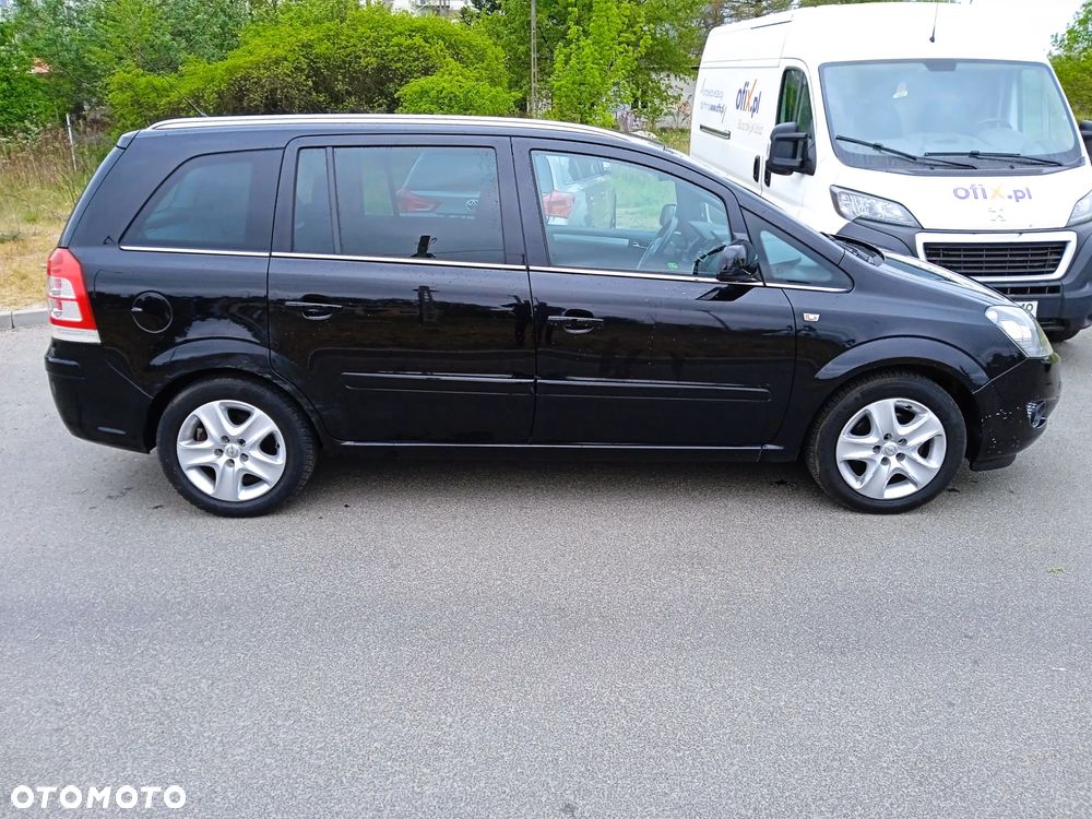 Opel Zafira 1.6 Enjoy - 7