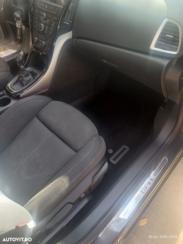 Opel Astra - 12