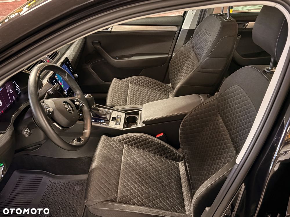 Skoda Superb 1.5 TSI ACT Ambition DSG - 9