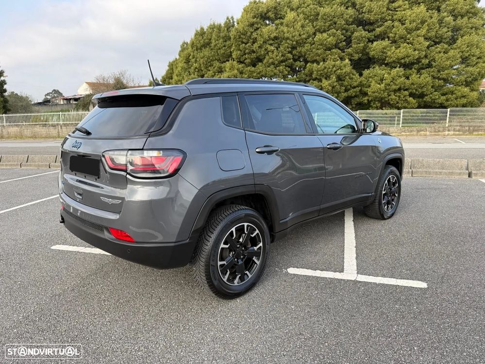 Jeep Compass 1.3 TG Trailhawk - 4
