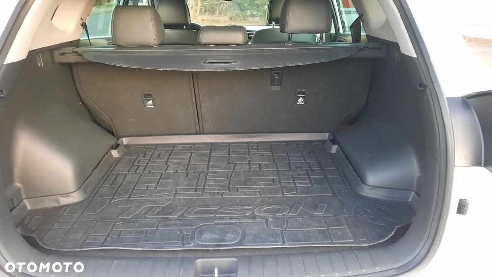 Hyundai Tucson blue 1.7 CRDi 2WD DCT Premium - 17