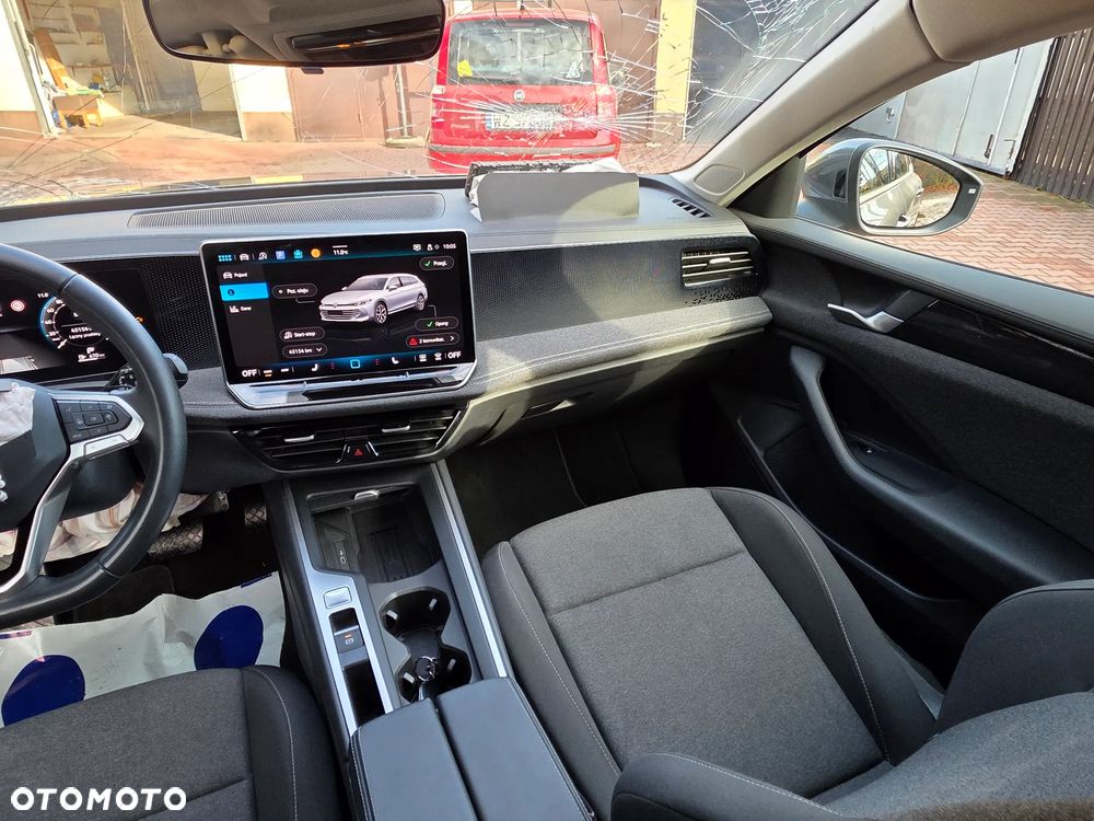 Volkswagen Passat 1.5 TSI EVO Elegance DSG - 21