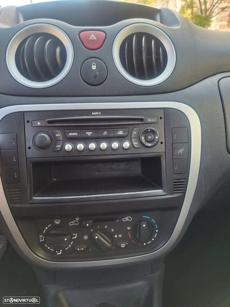 Citroën C2 1.1 SX Airdream - 10