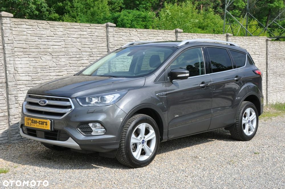 Ford Kuga 1.5 EcoBoost 4x4 Titanium - 1