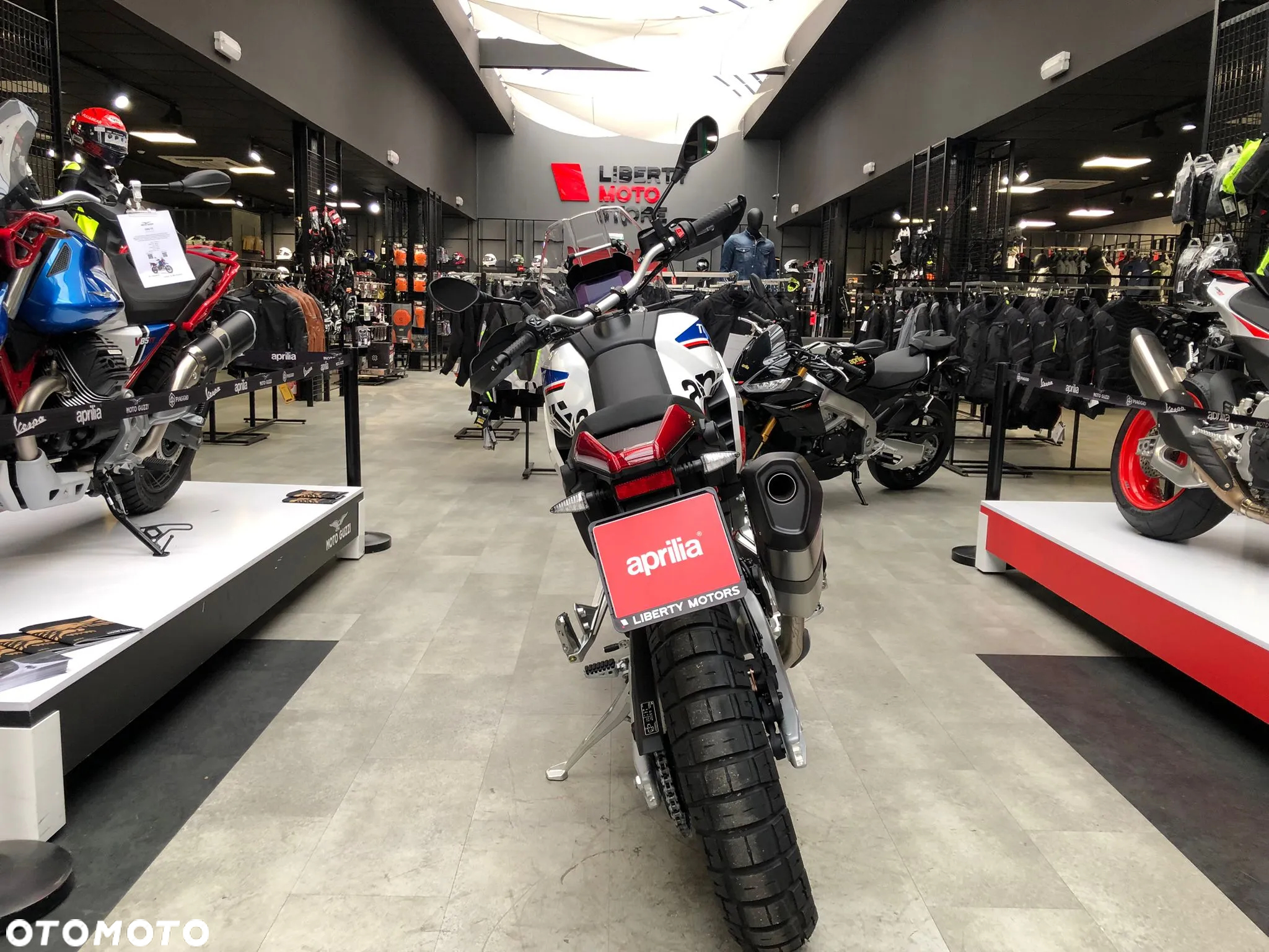 Aprilia Tuareg - 5