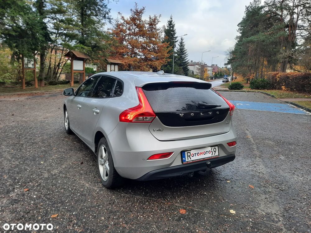 Volvo V40 - 12