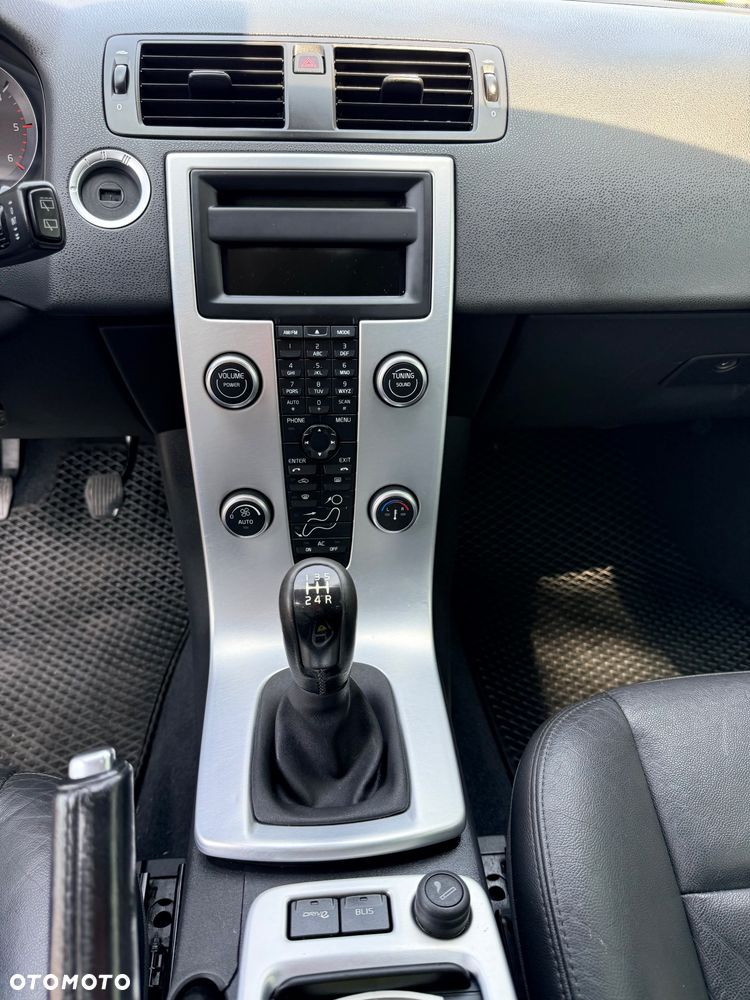 Volvo V50 1.6D DRIVe Momentum - 13