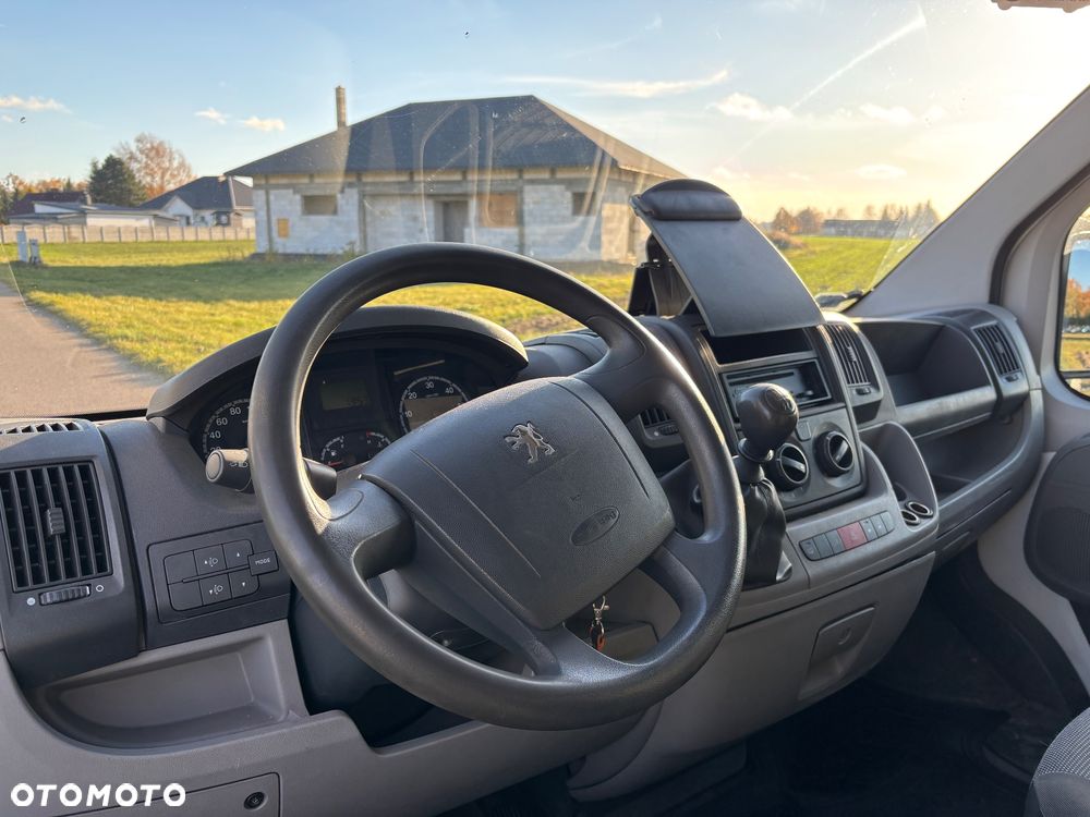 Peugeot Boxer 330 - 6