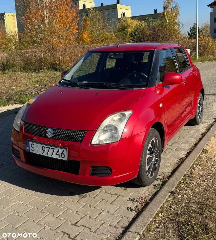 Suzuki Swift - 1