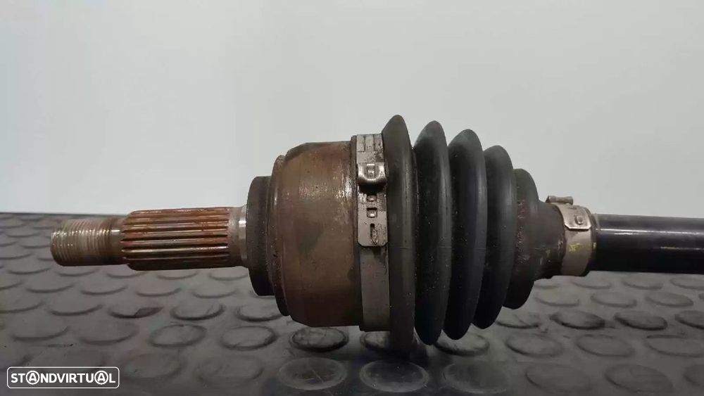 TRANSMISSÃO FRONTAL ESQUERDA NISSAN MICRA III 2006 -39101AY100 - 2