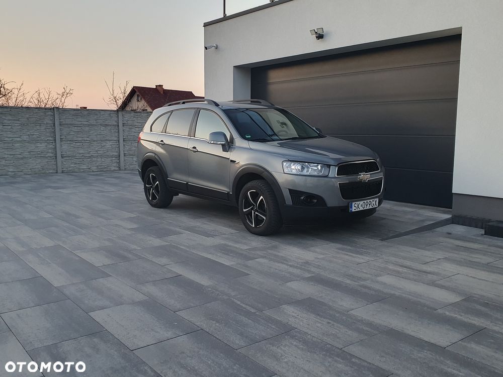 Chevrolet Captiva 2.4 2WD 5 Sitzer LS - 18