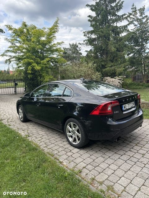 Volvo S60 T3 Momentum - 5