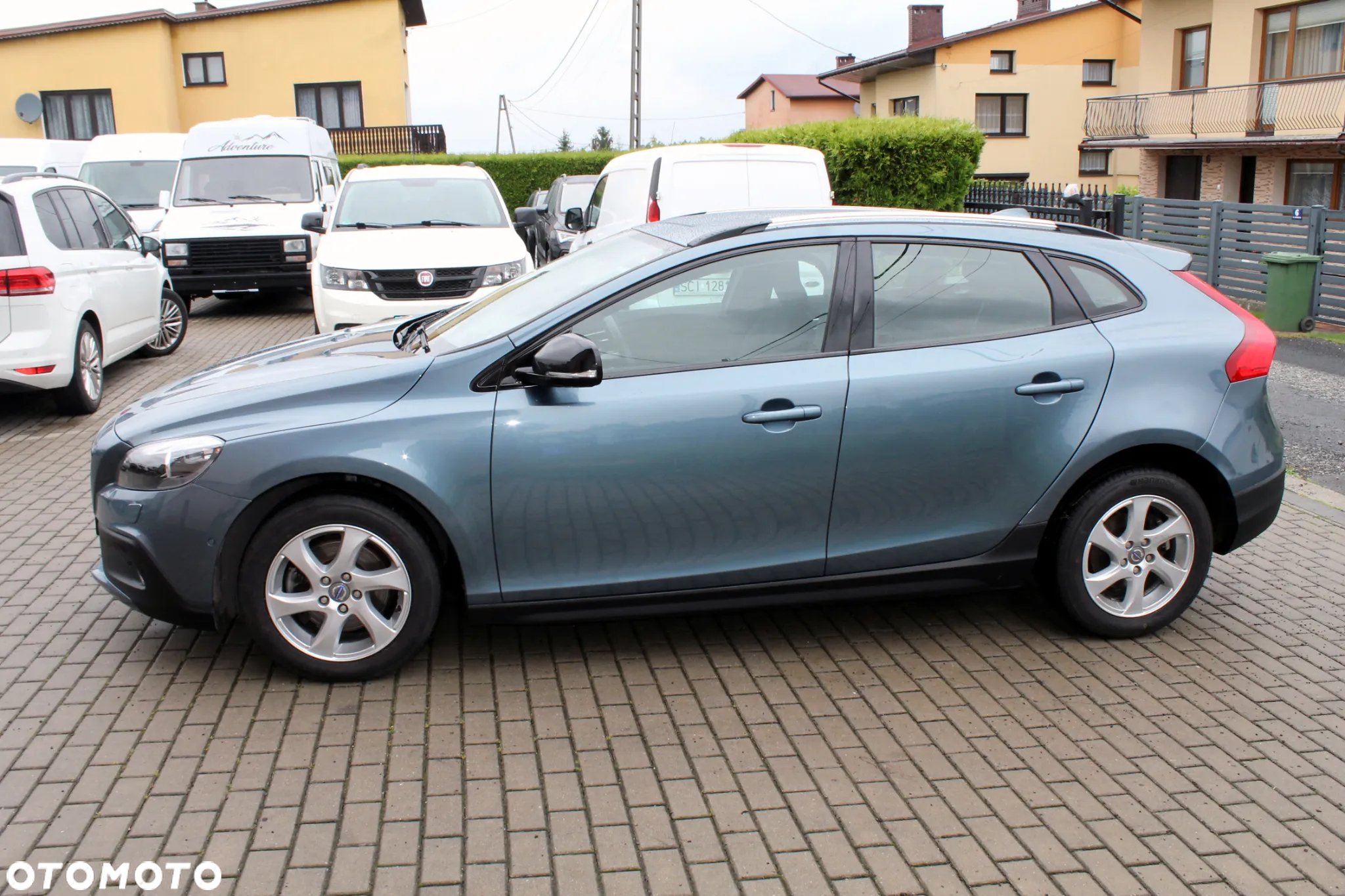 Volvo V40 Cross Country D2 Momentum - 6