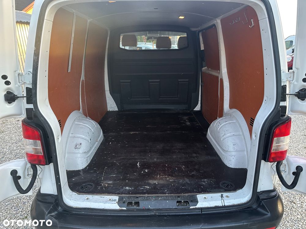Volkswagen Transporter - 12