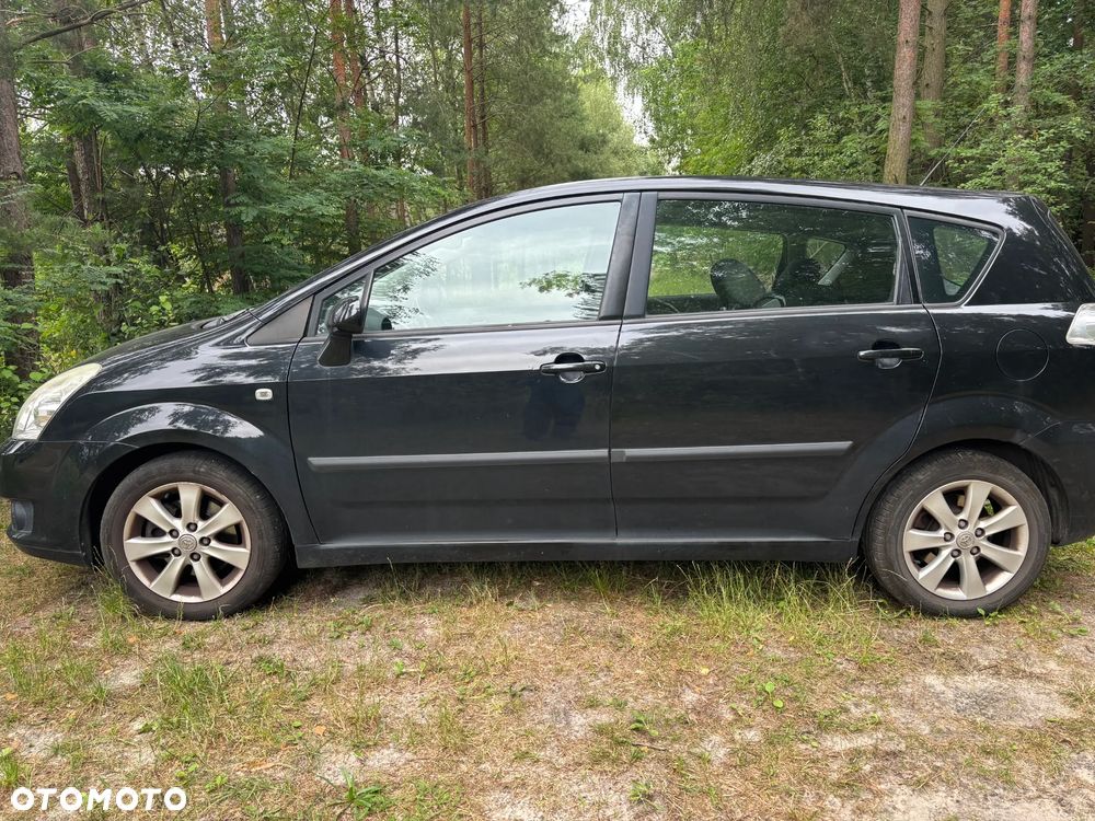 Toyota Corolla Verso 1.8 Multi-Mode Luna - 1