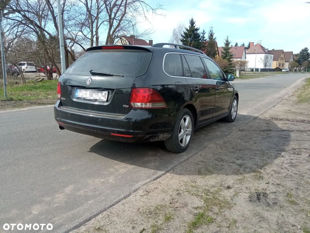 Volkswagen Golf 1.6 BlueTDI Comfortline - 3