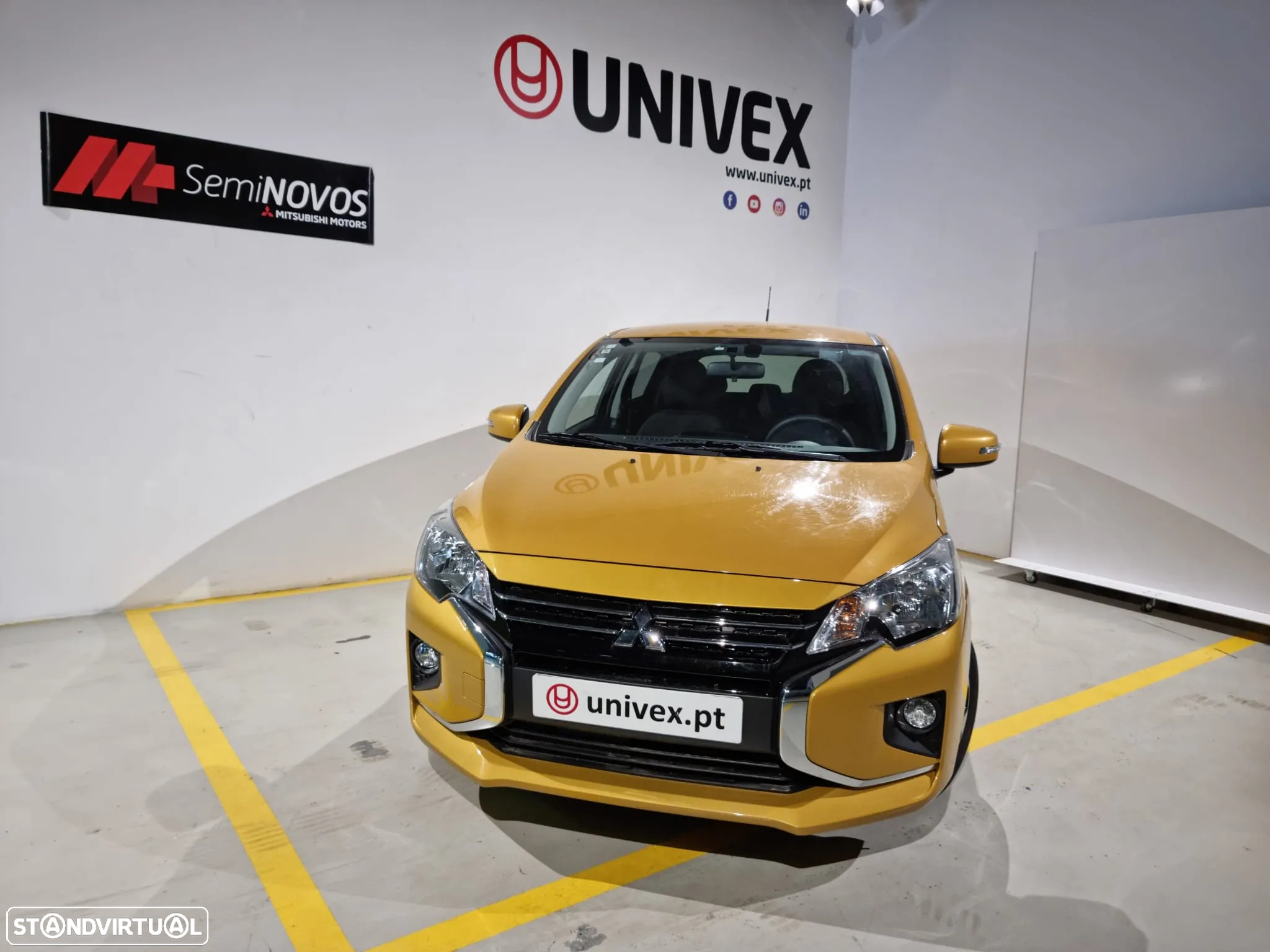 Mitsubishi Space Star 1.2 Intense Connect Edition - 11