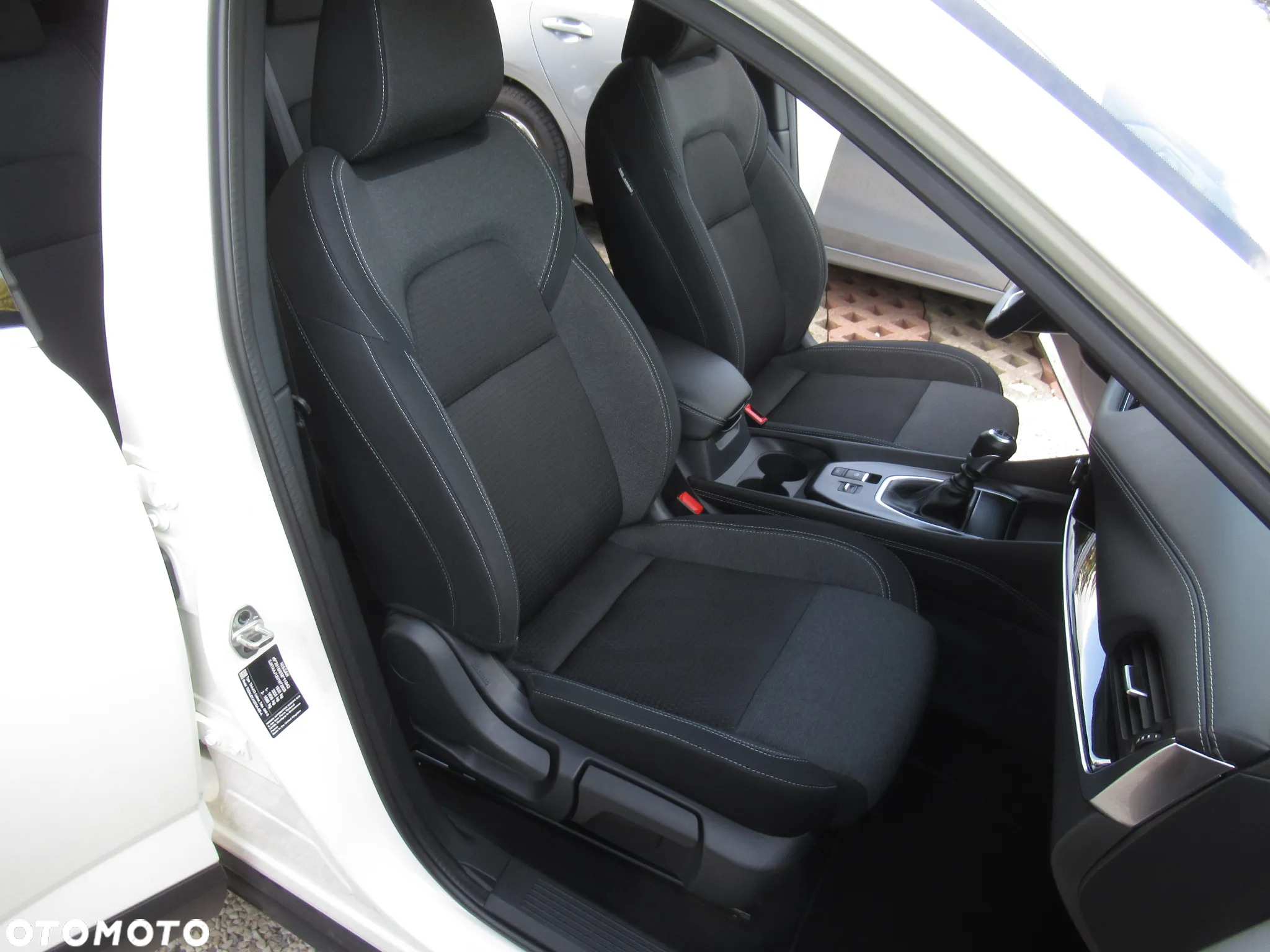 Nissan Qashqai 1.3 DIG-T N-Connecta - 10