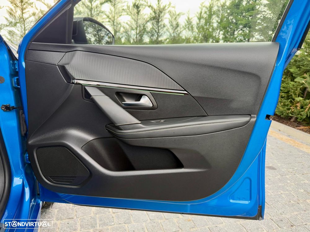 Peugeot e-208 GT Pack - 21