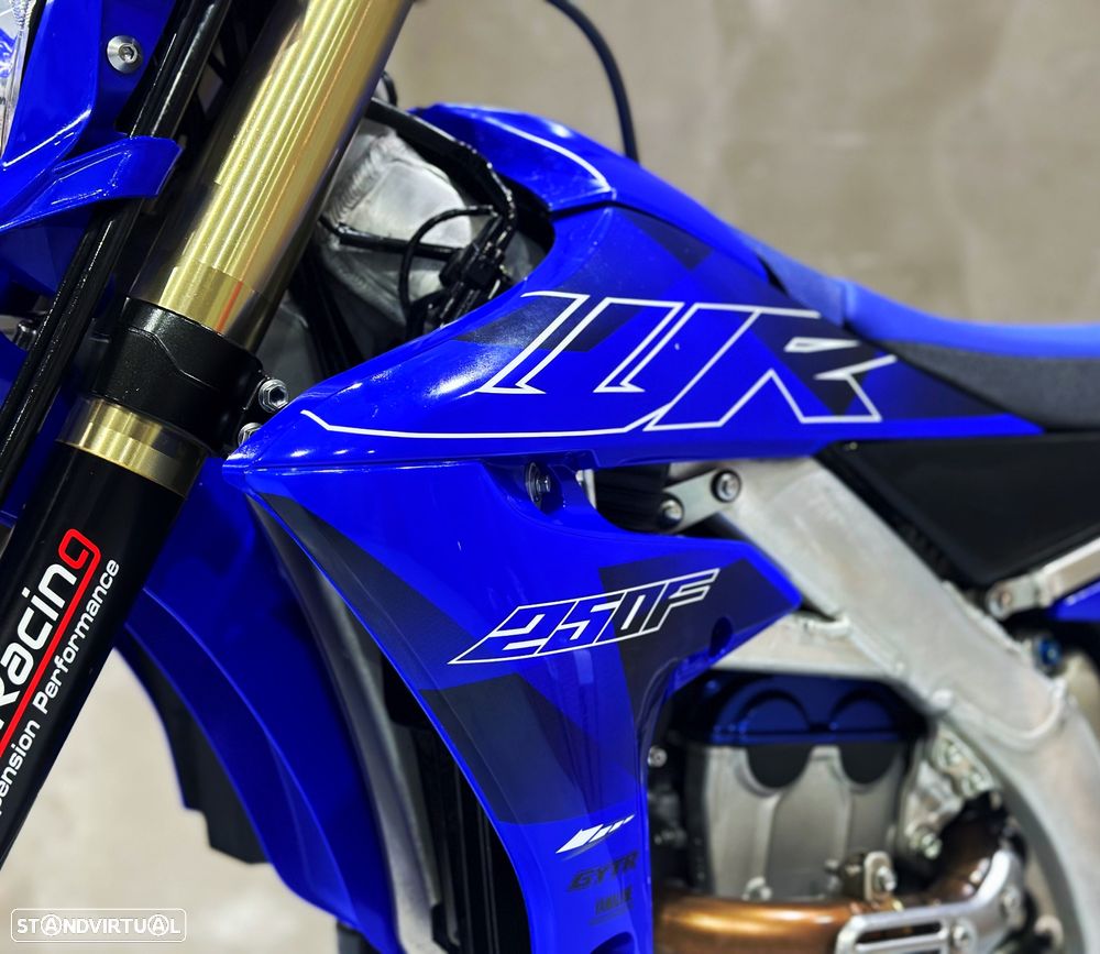 Yamaha WR 250 F Akrapovic - 4
