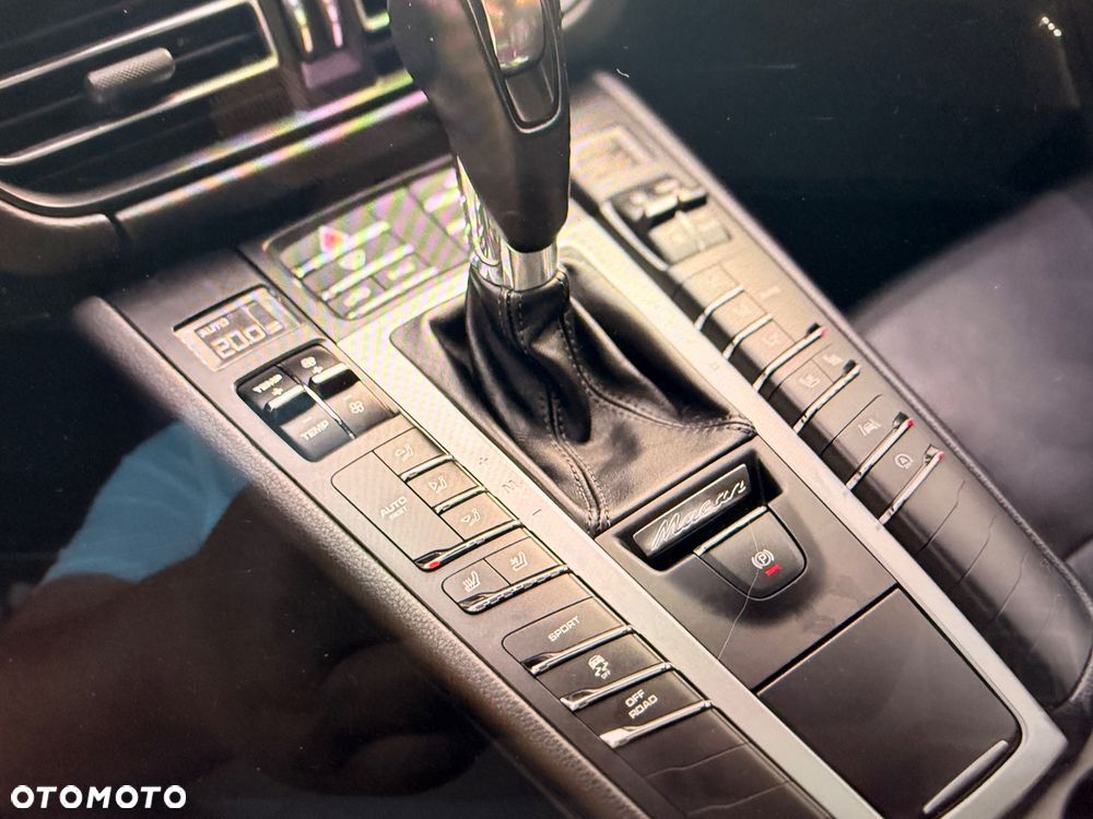 Porsche Macan S - 5
