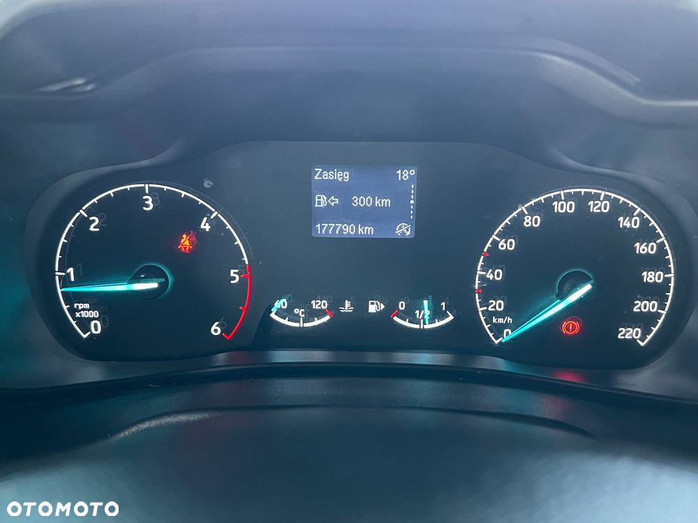 Ford Transit Connect - 24